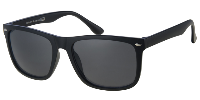 Classical mat black sunglass with smoke solid lenses